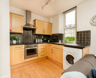 359 Crookesmoor Road, Flat 2